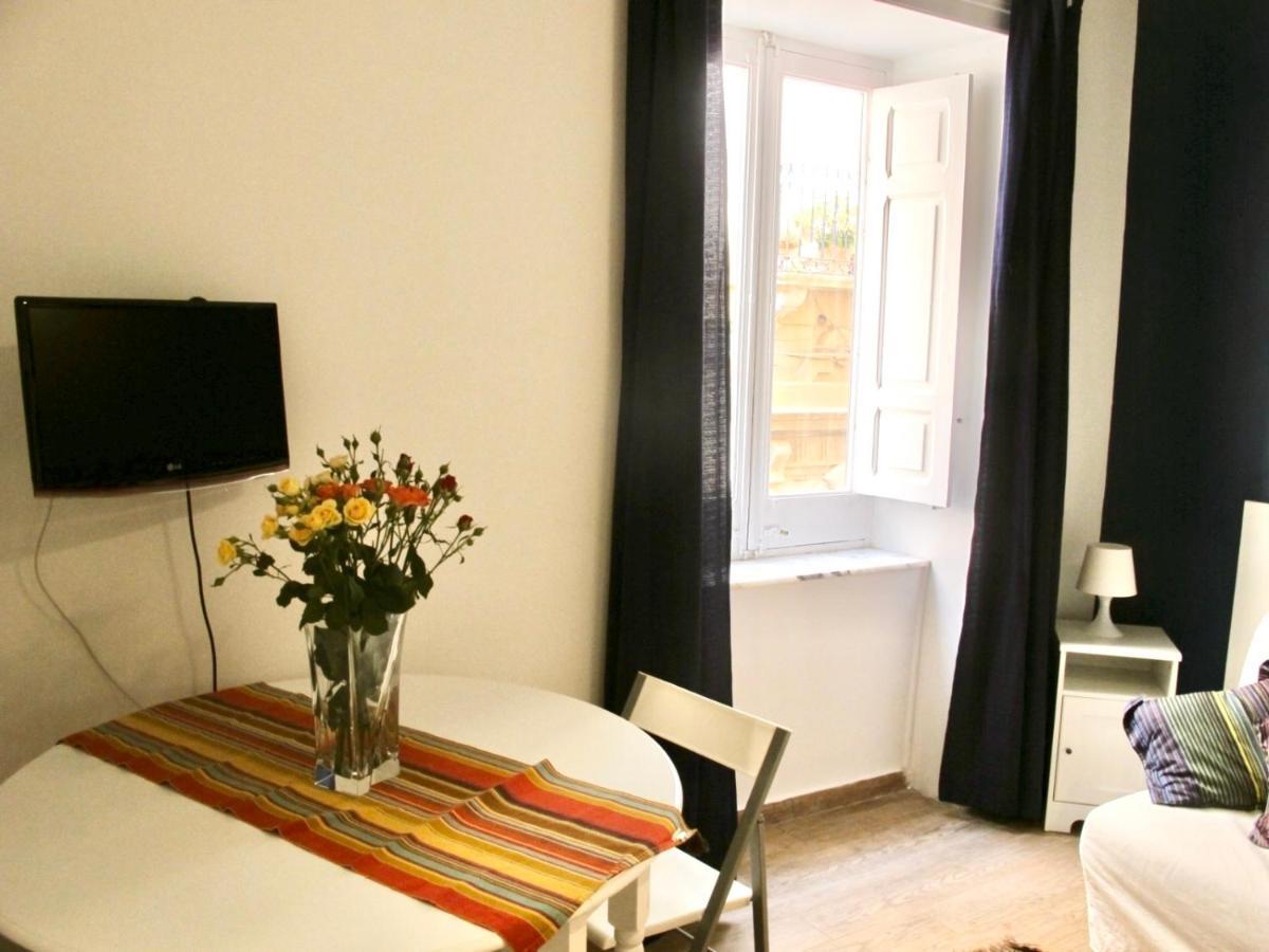 Ximenes 12 Appartement Trapani Buitenkant foto