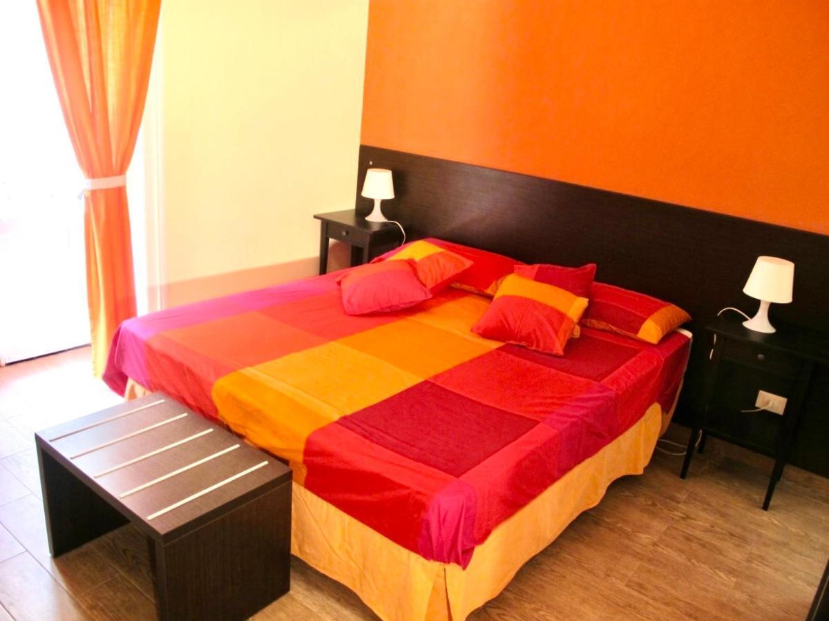 Ximenes 12 Appartement Trapani Buitenkant foto